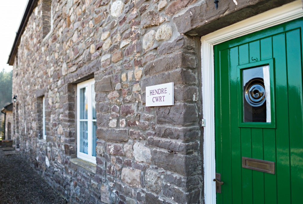 Hendre Cwrt Parrys Property